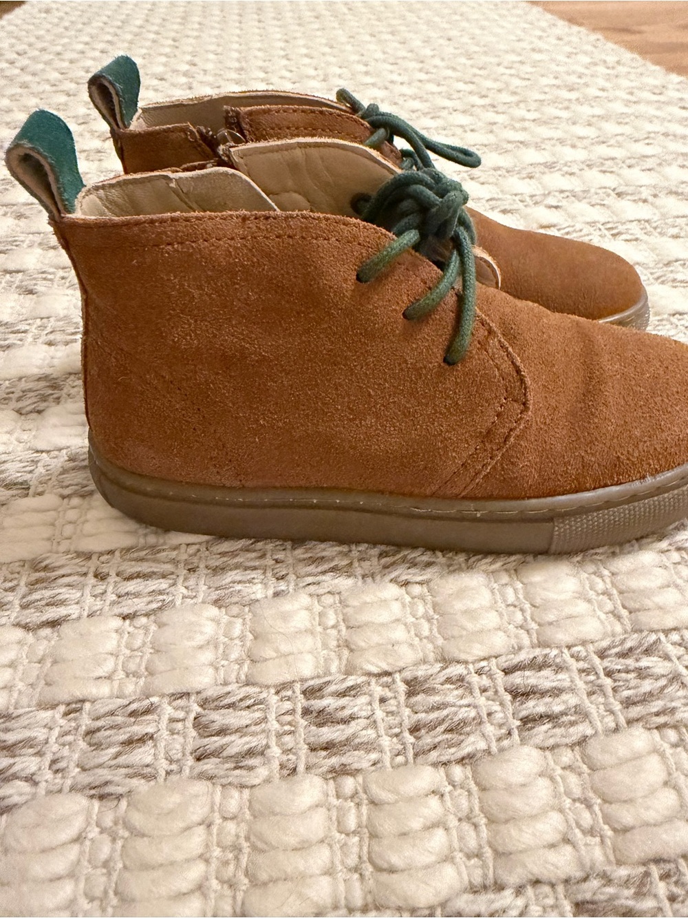 Boden Kids Brown Suede Lace-Up Boots with Green Laces